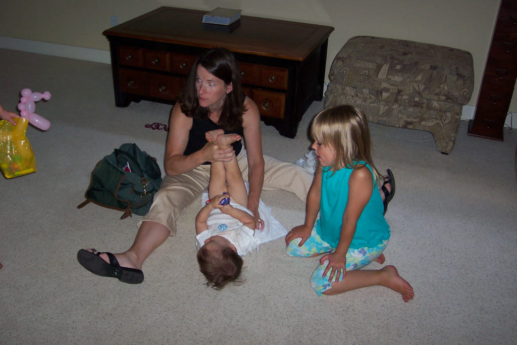 Lisa, Katie and big sister Delaney